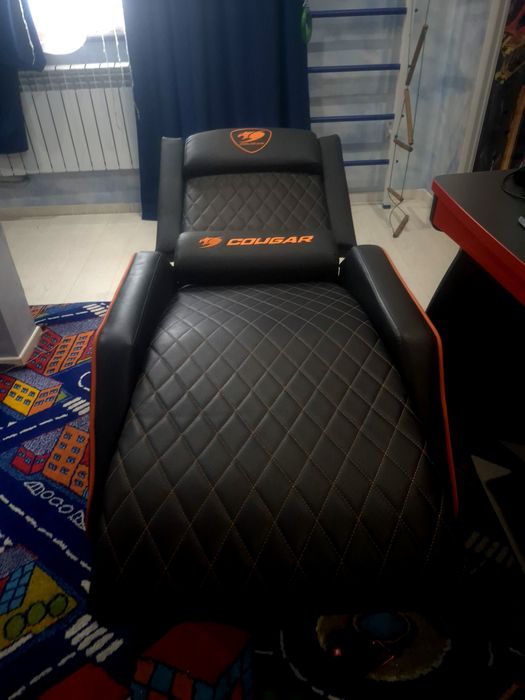 софа Cougar Ranger.