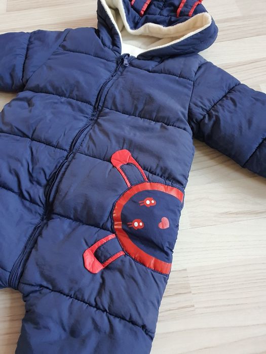 Uroczy cieplutki kombinezon dla maluszka r. 68-80