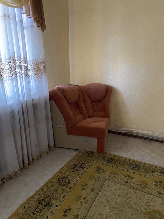 Продам диван та крісло