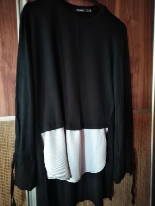 Tunika swetrowa z imitacją koszuli Bershka M/L.