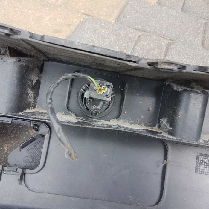 Czujni parkowania kostka PDC zaślepka haka  BMW E60 E61 x3 e83
