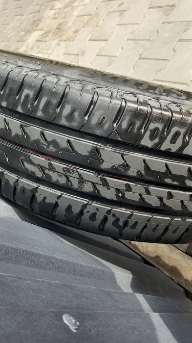 Продам резину Bdgestone летнюю с дисками 195/65/R15, 5 на 115
