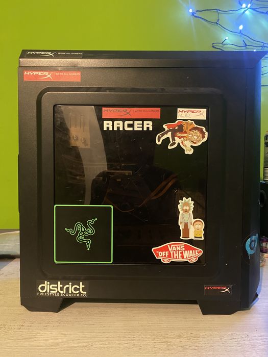 Sprzedam komputer stacjonarny i monitor