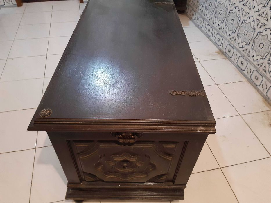 Arca madeira maciça, anos 70, excelente estado