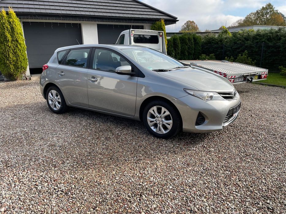 Toyota Auris Stan bardzo dobry