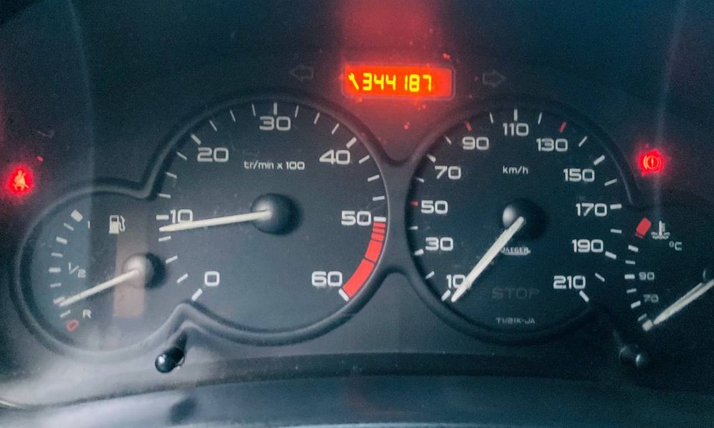 Peugeot partner 2005 2.0 5 місць торг