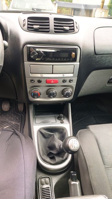 Alfa Romeo 147 1.9 JTDm