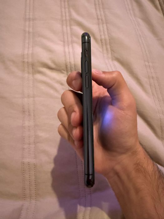 Iphone 11 pro (bateria 100%)