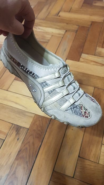 Женские кроссовки Skechers