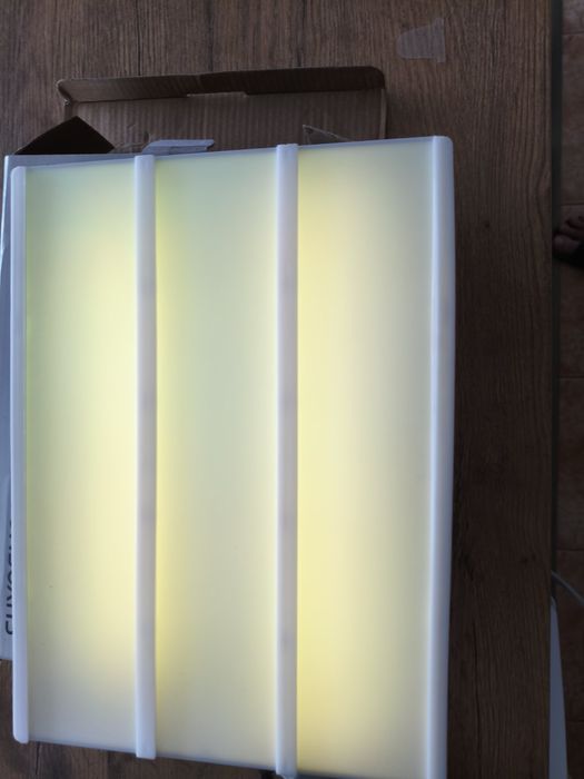Light box. Nowy. Sterowany pilotem.