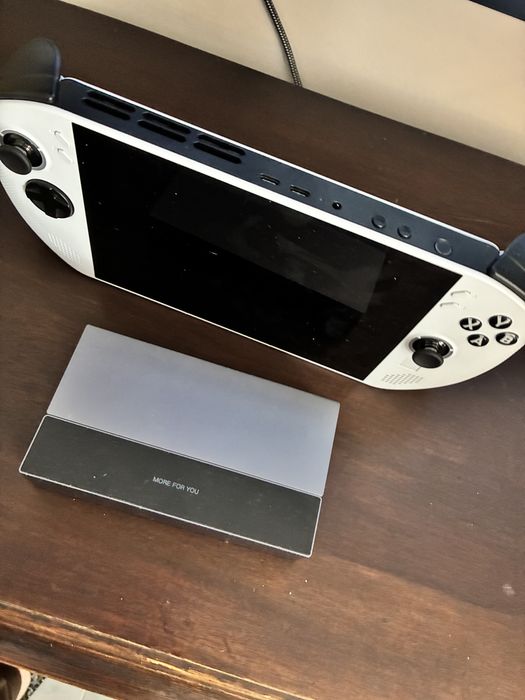 Lenovo Legion Go S + Dock ugreen + comando PS4