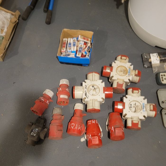 Rękawice spawalnicze i inne