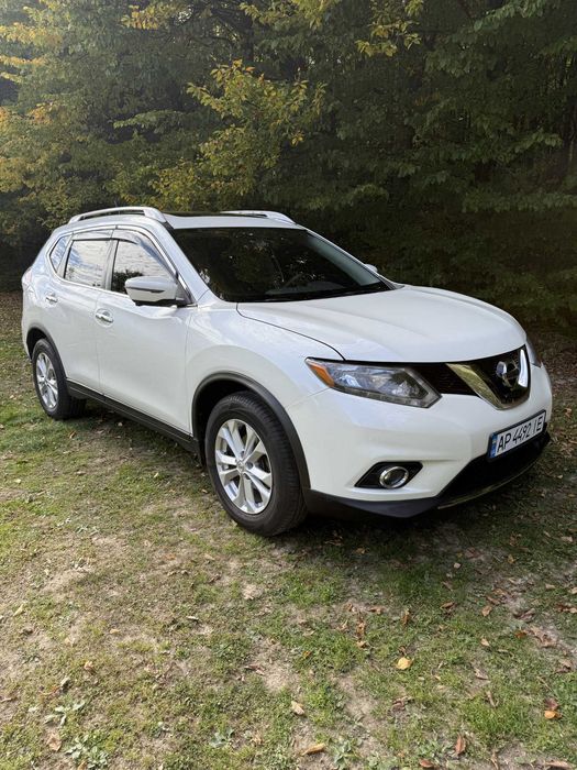 Продам Nissan Rogue 2016 в комплектации SL