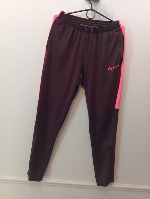 Spodnie dresowe Nike