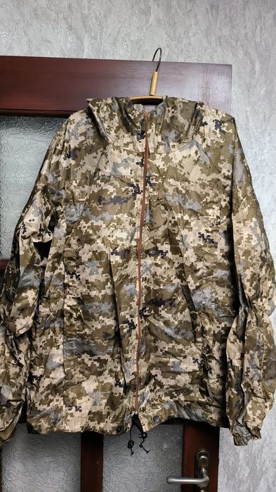 Костюм чоловічий водонепроникний піксель