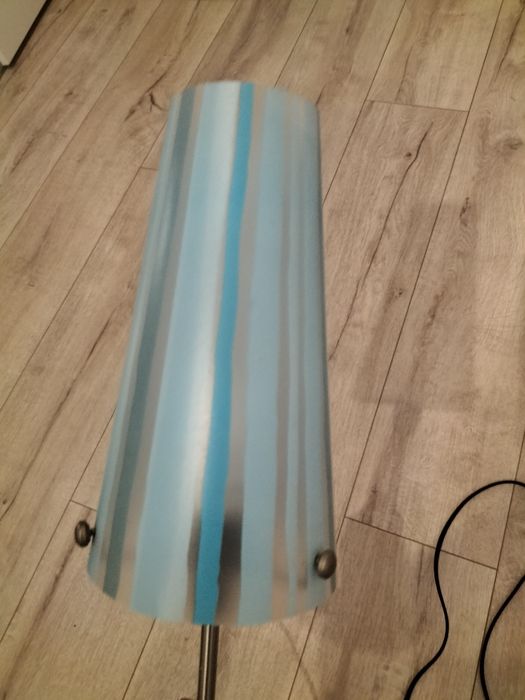 Lampka nocna w paski