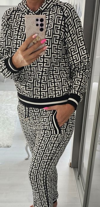 BALMAIN dres 2 częsci roz XL