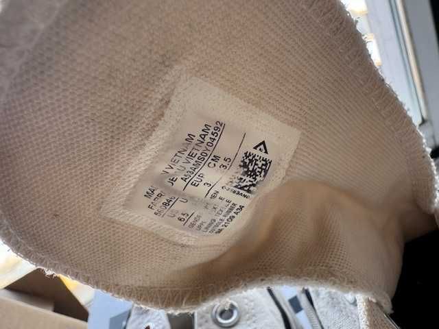 sapatos com aplicação super elegantes