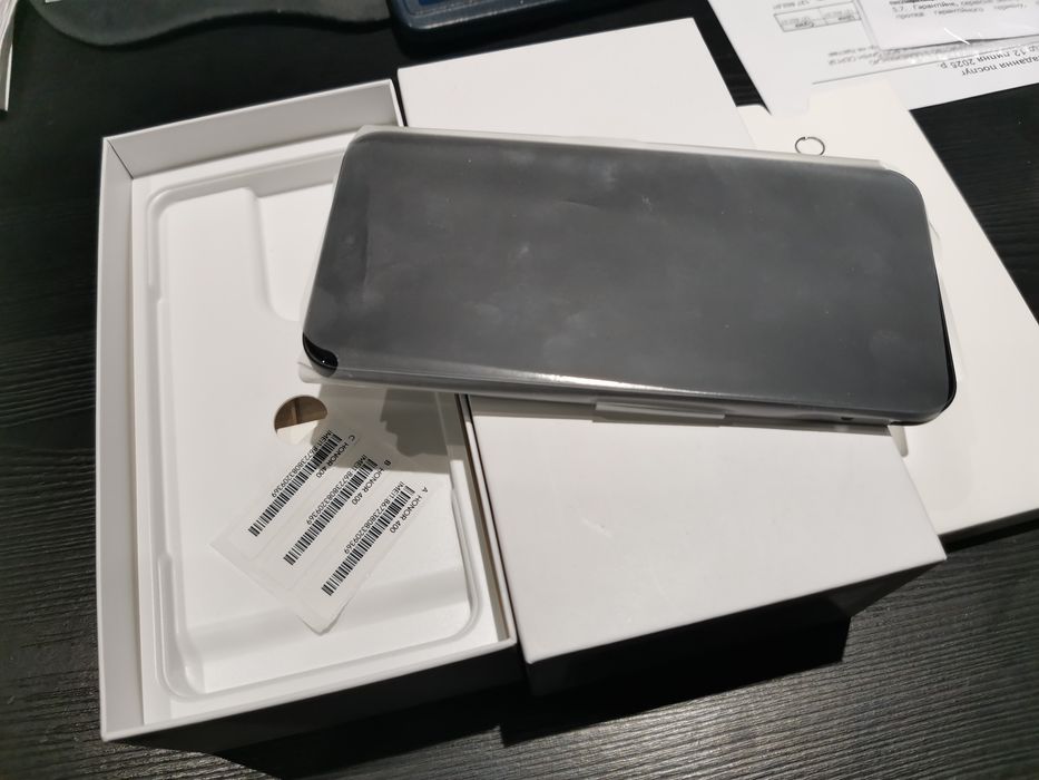 Honor 400 5G 12/256Gb Global Батарея 6000 зарядка 100 Вт Глобальный