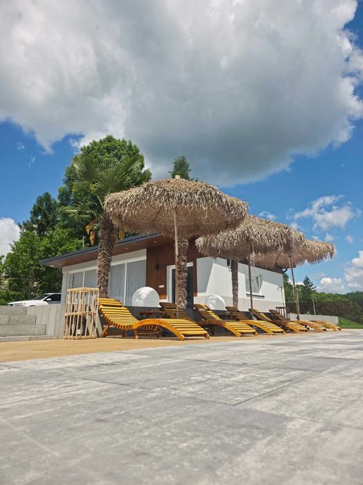 Domek letniskowy z podgrzewanym basenem, jacuzzi i sauną PAĆTÓWKA szklarnia eventowa na spotkania, komunie, panieński, kawalerski