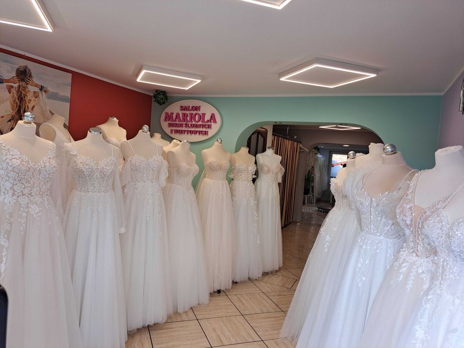 Polecam nową suknię ślubną