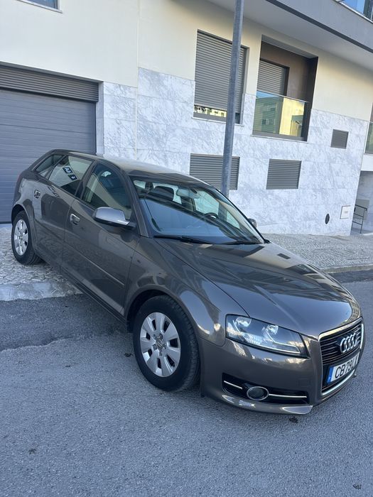 Audi A3 Sportback 1.6 TDI Attraction - 2012 (Garantia 18 meses)