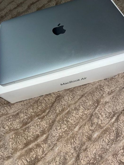 Mac Book Air 2020