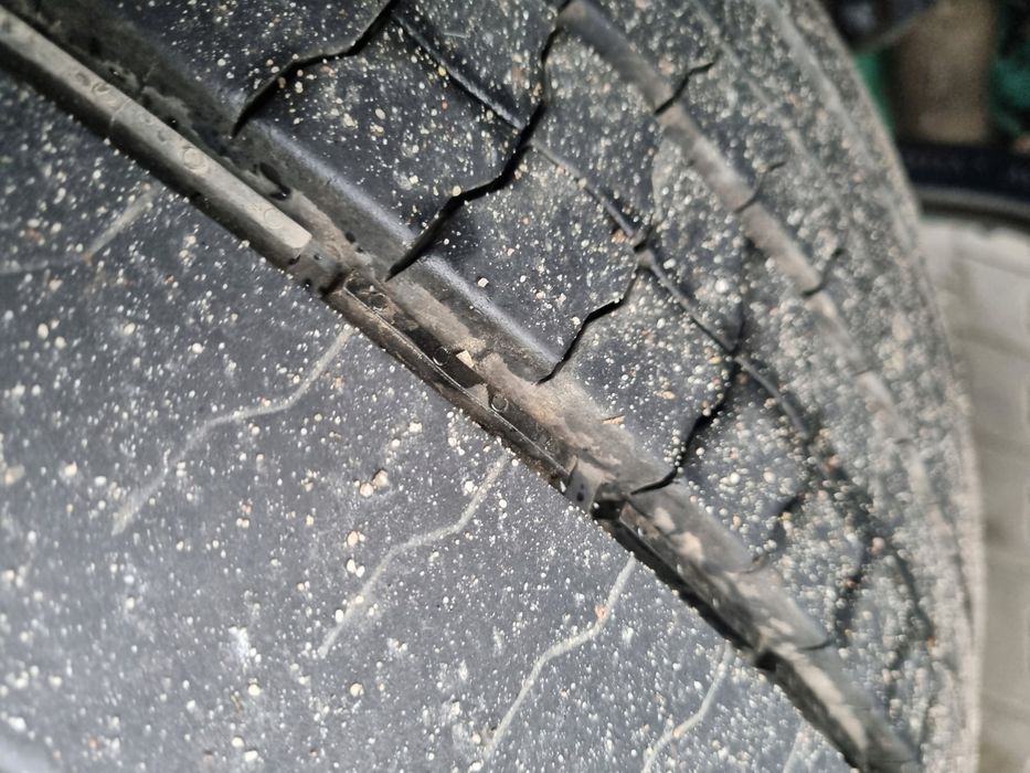 Koło Opona przód Apollo Endurace RA2 315/70 R 22.5 2023 Rok
