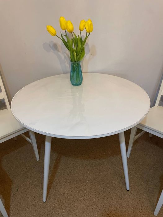 Стіл кухонний обідній діаметр 1 м.