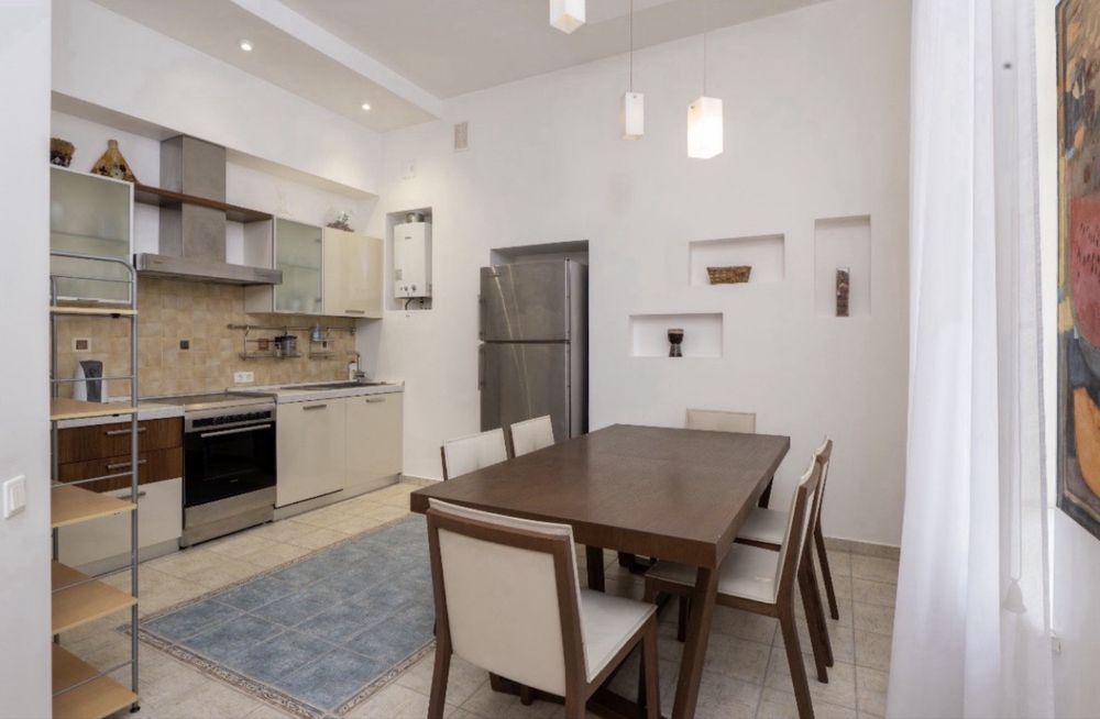 Без% 4к (120м2) Круглоуніверситетська 6, ЦЕНТР, Хрещатик Золоті ворота