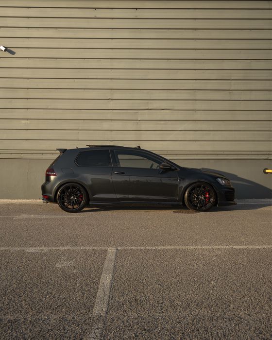Volkswagen Golf — fotografia 4