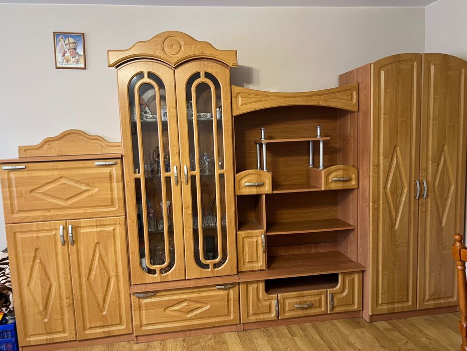 Sprzedam meble do pokoju