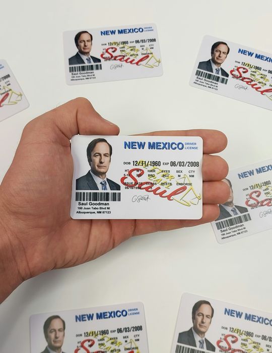 НАЛОЖКА, Сувенірні права Тайлера, Волтера Вайта, Скарфейс та БАГАТО ІН