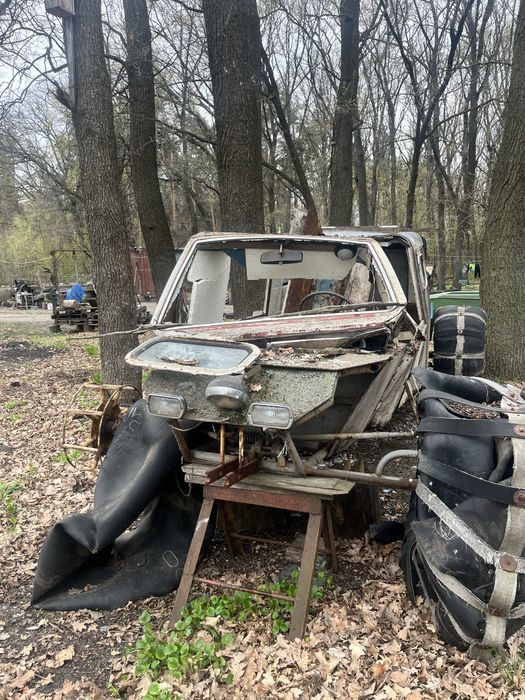 Унікальний саморобний всюдихід-льодохід