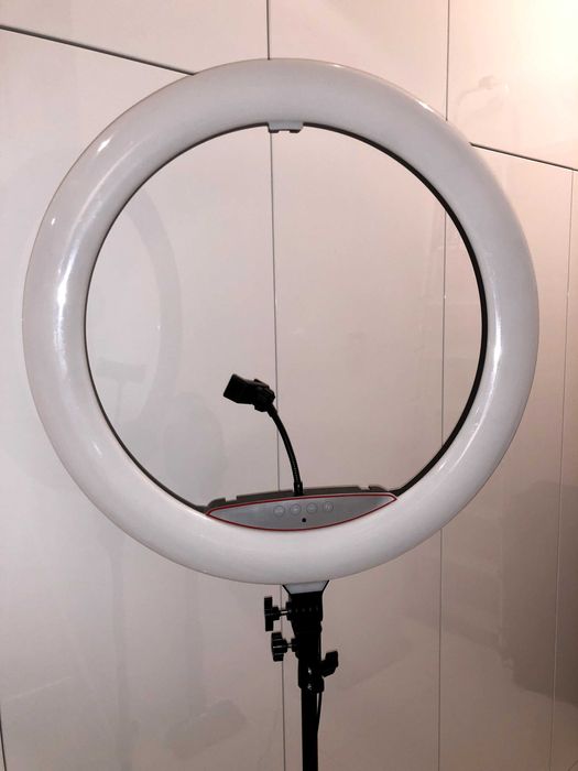 Profesjonalna lampa pierścieniowa Ring fill light 22"