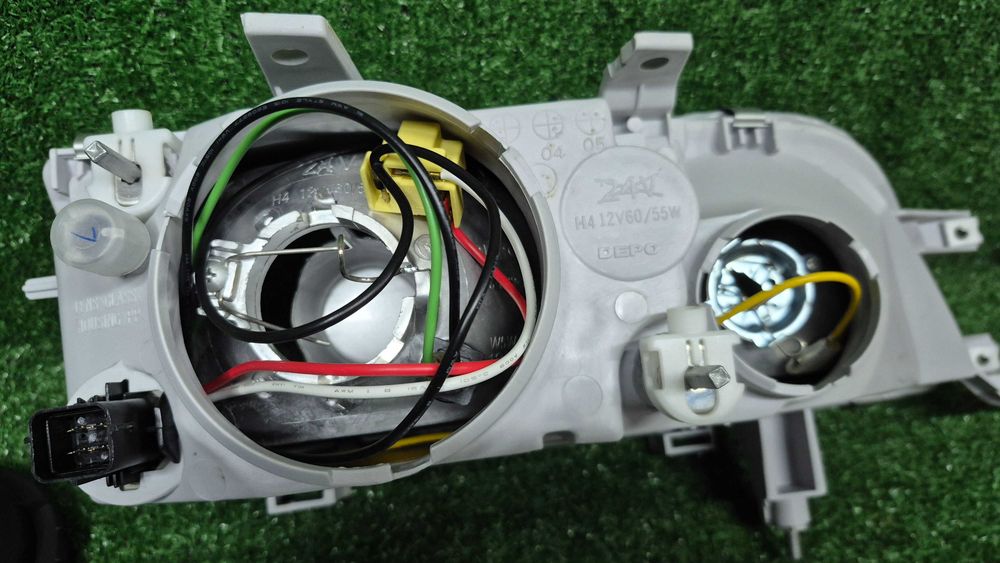 Otica Farol Esquerdo Rover 214 414 de 1993 a 1995 ref. 882-1103L-LD-E NOVO