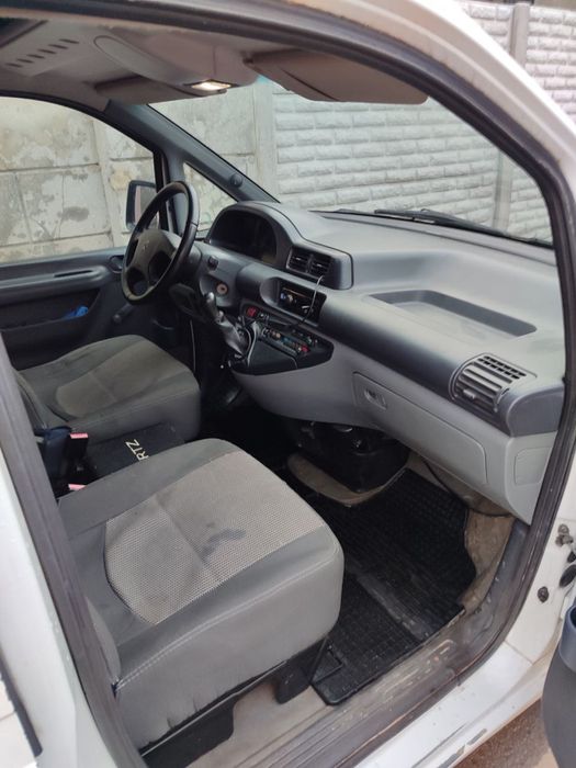 Citroen jumpy 2006 года