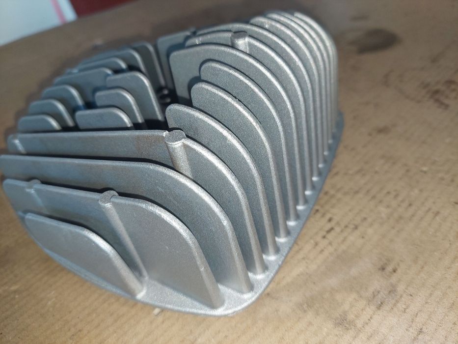 Nowa Polska glowica cylindra silnika wsk125