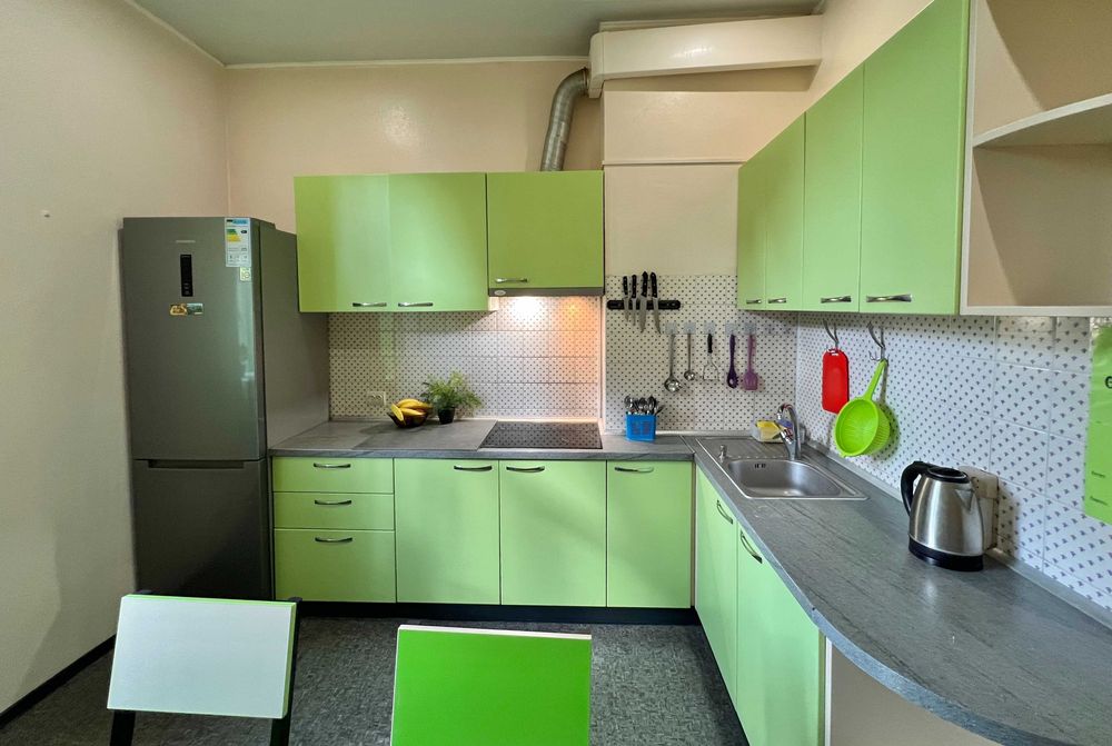 Хостел - современный! Шевченковский район! У нас тепло и горячая вода!