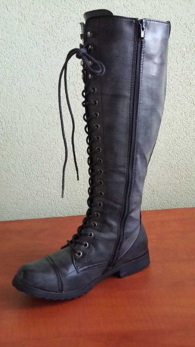 Kozaki Damskie Wysokie Sznurowane