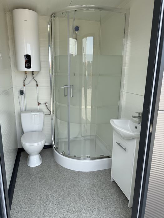 Pawilon kontener łazienka mobilna WC sanitarny prysznic camping