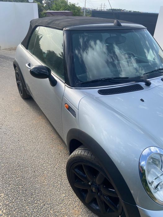Mini Cooper Cabrio462048015984906241