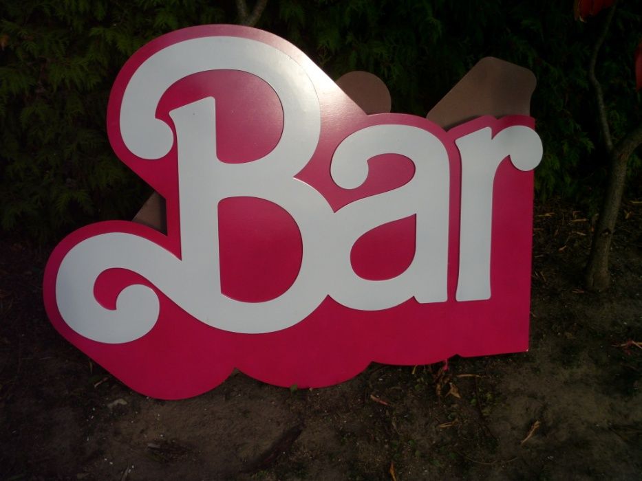 Plakaty duże i małe