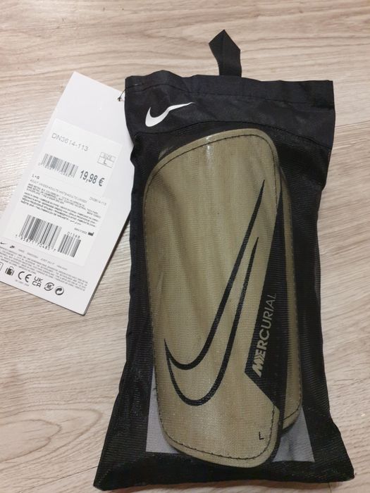 Nike Ochraniacze nagolenniki Mercurial,rozmiar-L
