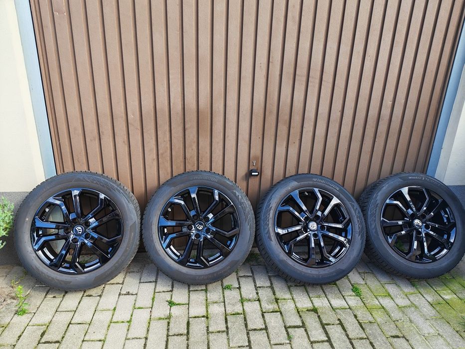Koła zimowe 17"  205/60 R17 z czujnikami, Tivoli