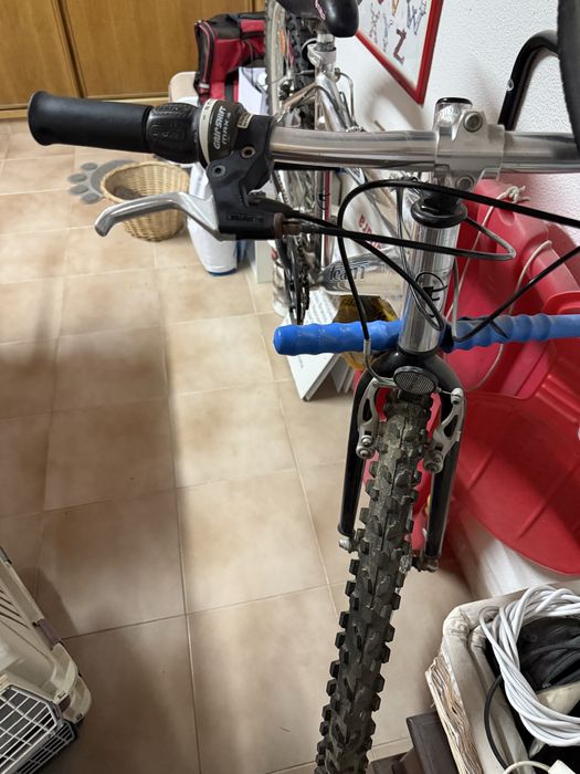 Bicicleta desportiva