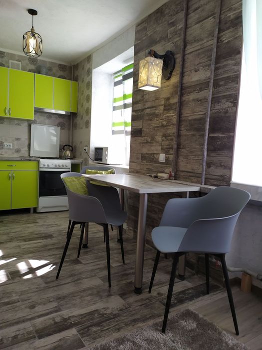 Люкс подобово, Центр, Камянецкая 38,чиста!Чек,парковка