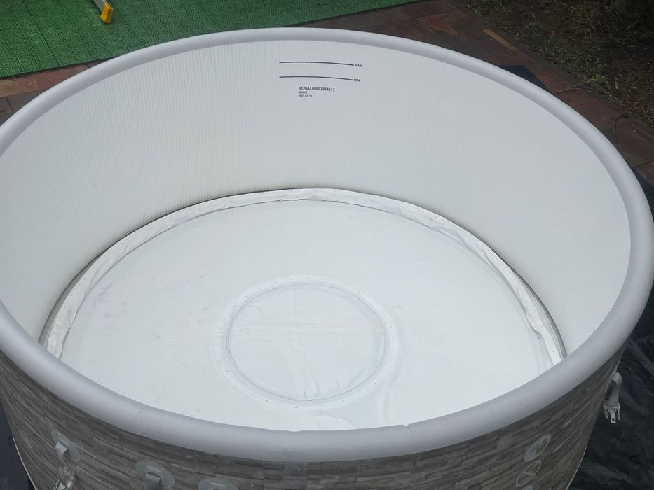 Niecka, basen do jacuzzi 5 osobowego 800litrow bestway Vancouver