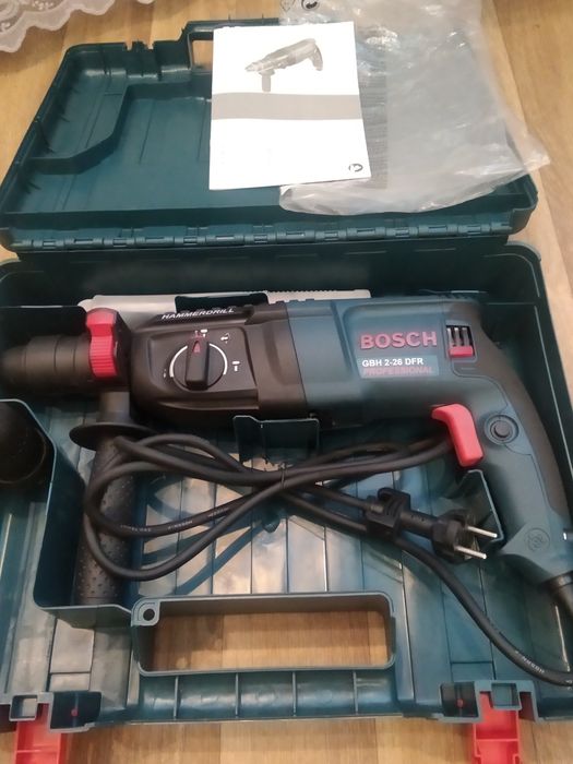 Перфоратор Bosch Professional
