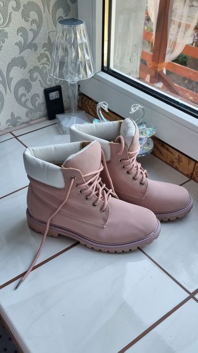 Trapery pudrowy róż 37